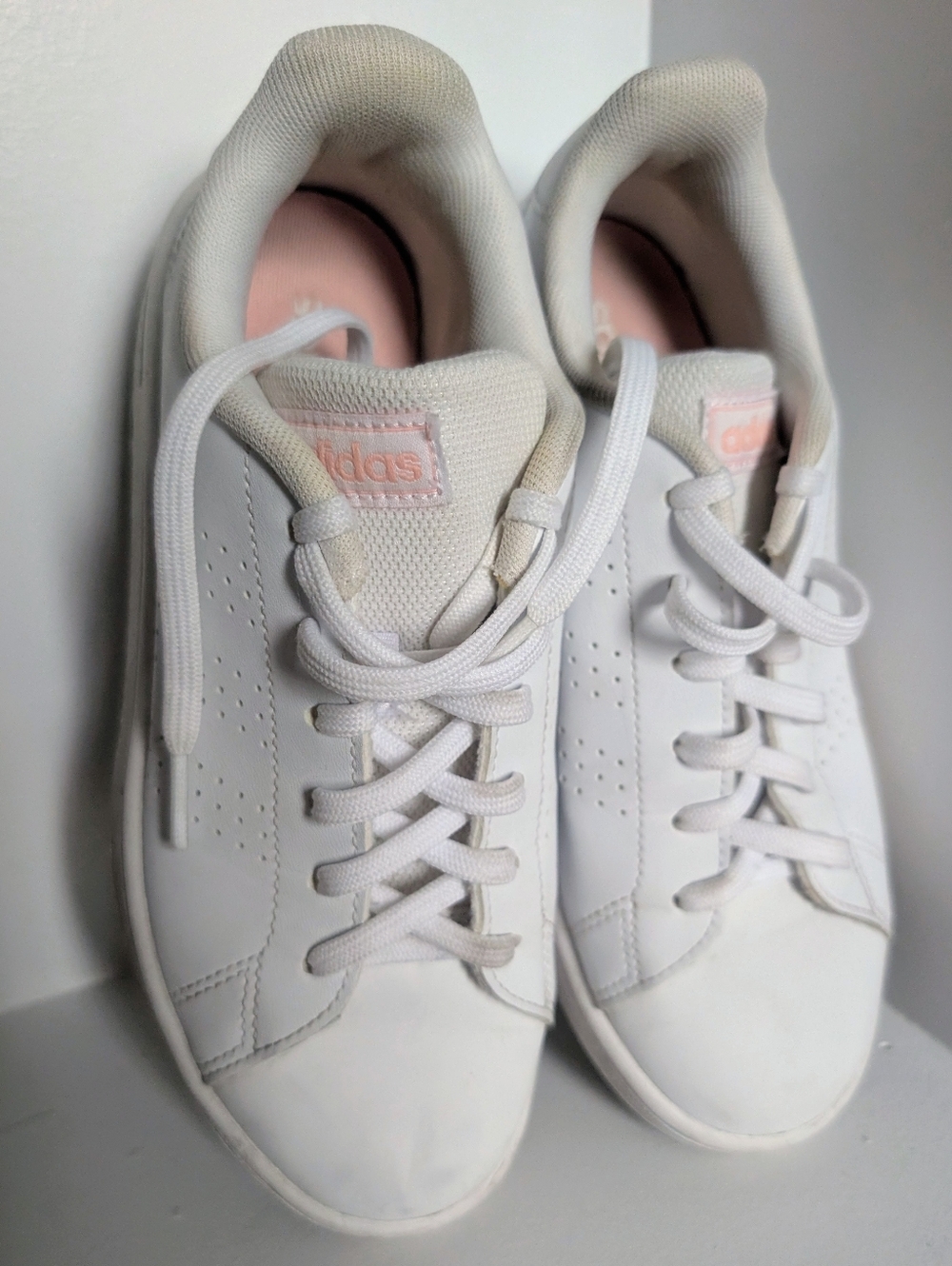 Adidas Women's Shoes Sz 5 Advantage Base White Glow Pink EE7510 sneakers kicks